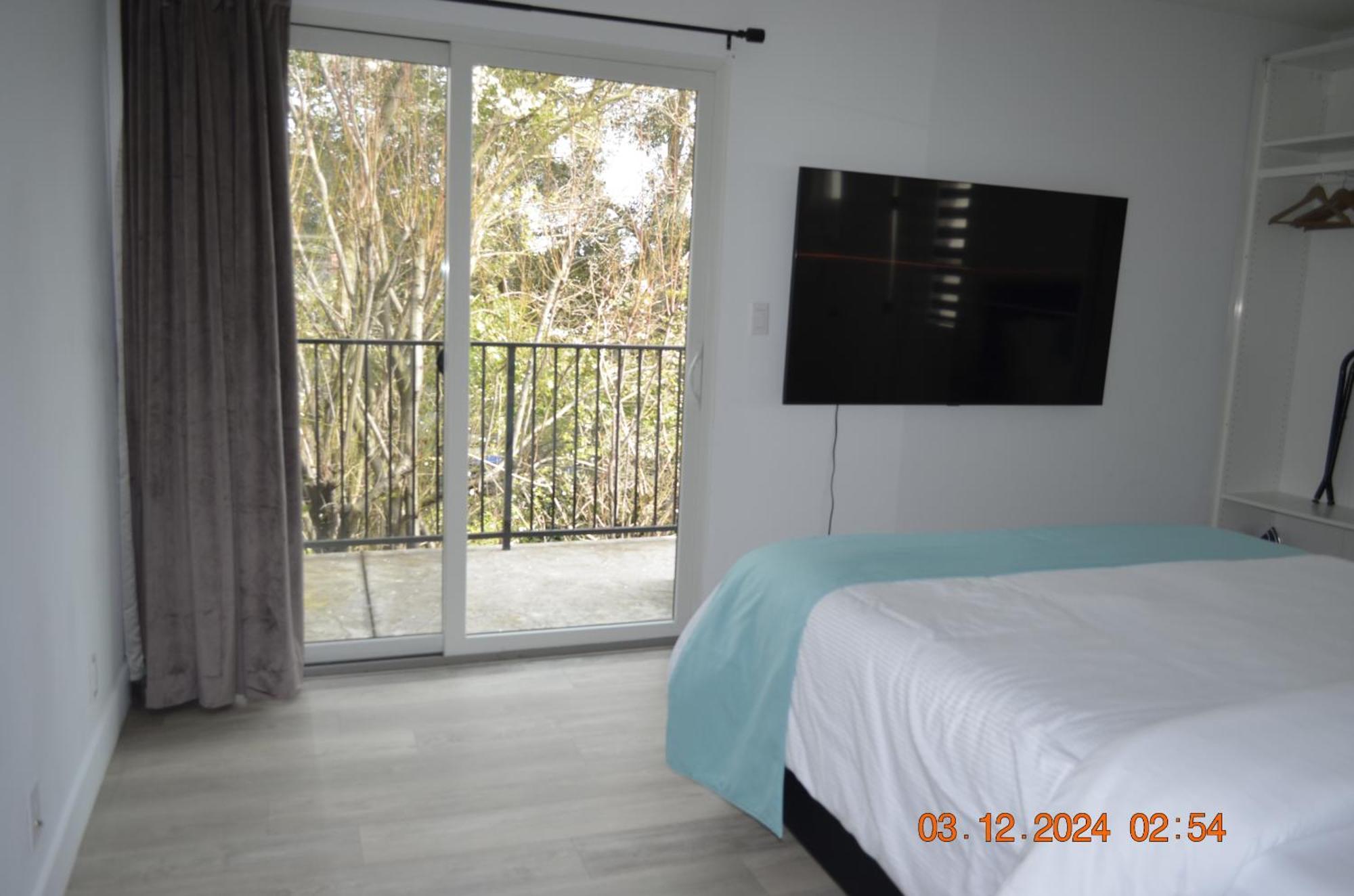 Dimond Abode Vacation Home #1 Oakland Dimond District 客房 照片